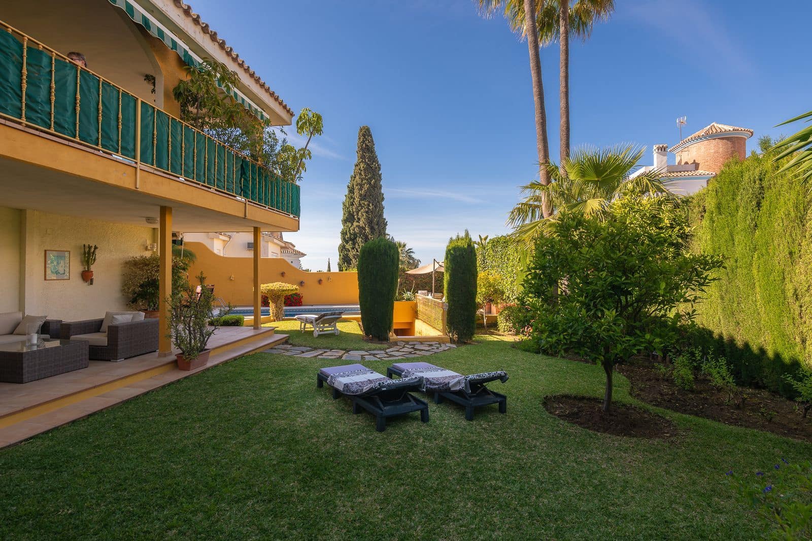 4 soveværelse Villa til salg i Riviera del Sol med swimmingpool garage - € 945.499 (Ref: 8895807)