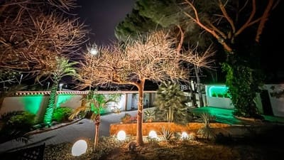 4 soveværelse Villa til salg i Alhaurin de la Torre med swimmingpool garage - € 875.000 (Ref: 8895827)