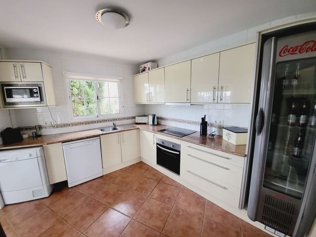 5 soverom Villa til salgs i Riviera del Sol, Mijas med svømmebasseng garasje - € 849 500 (Ref: 8895853)