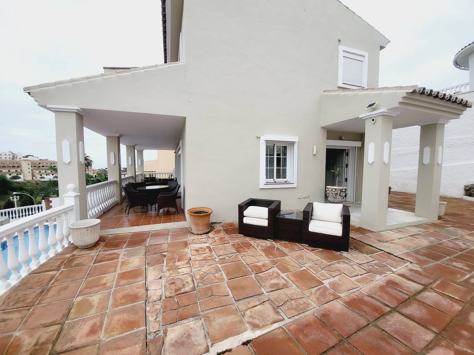 5 soveværelse Villa til salg i Riviera del Sol med swimmingpool garage - € 849.500 (Ref: 8895853)