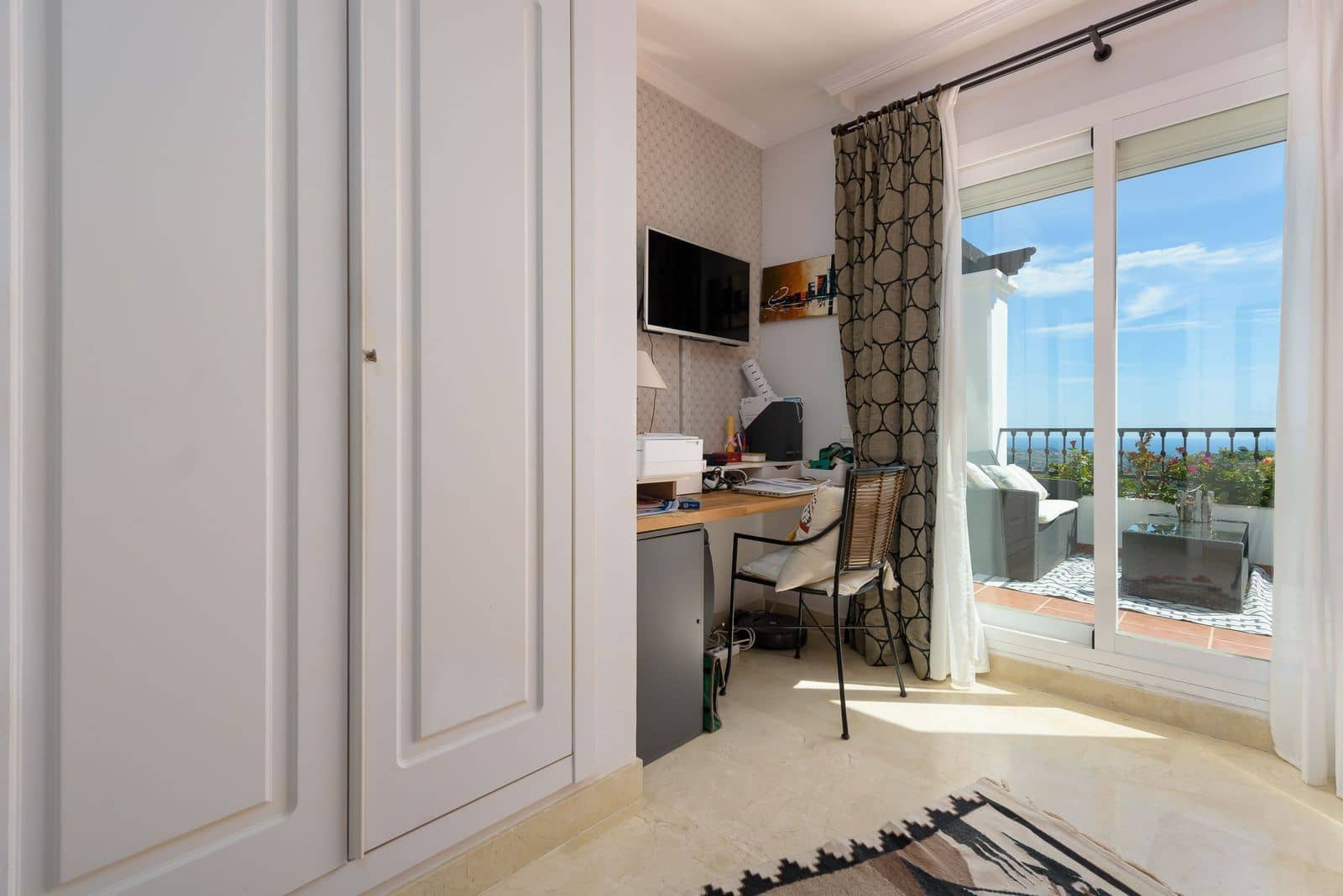 2 sovrum Lägenhet till salu i Calahonda med pool garage - 690 000 € (Ref: 8925078)