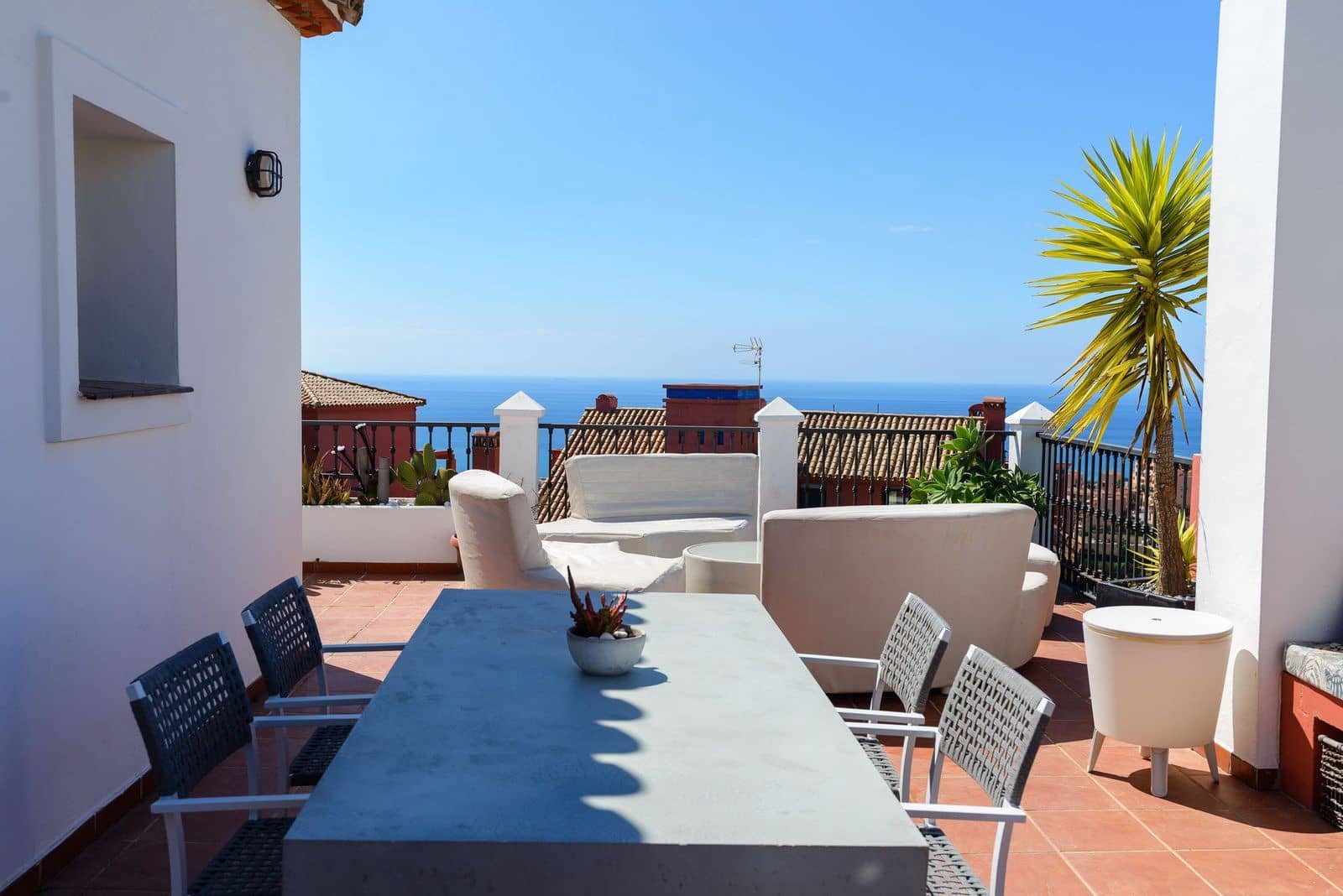 2 sovrum Lägenhet till salu i Calahonda med pool garage - 690 000 € (Ref: 8925078)