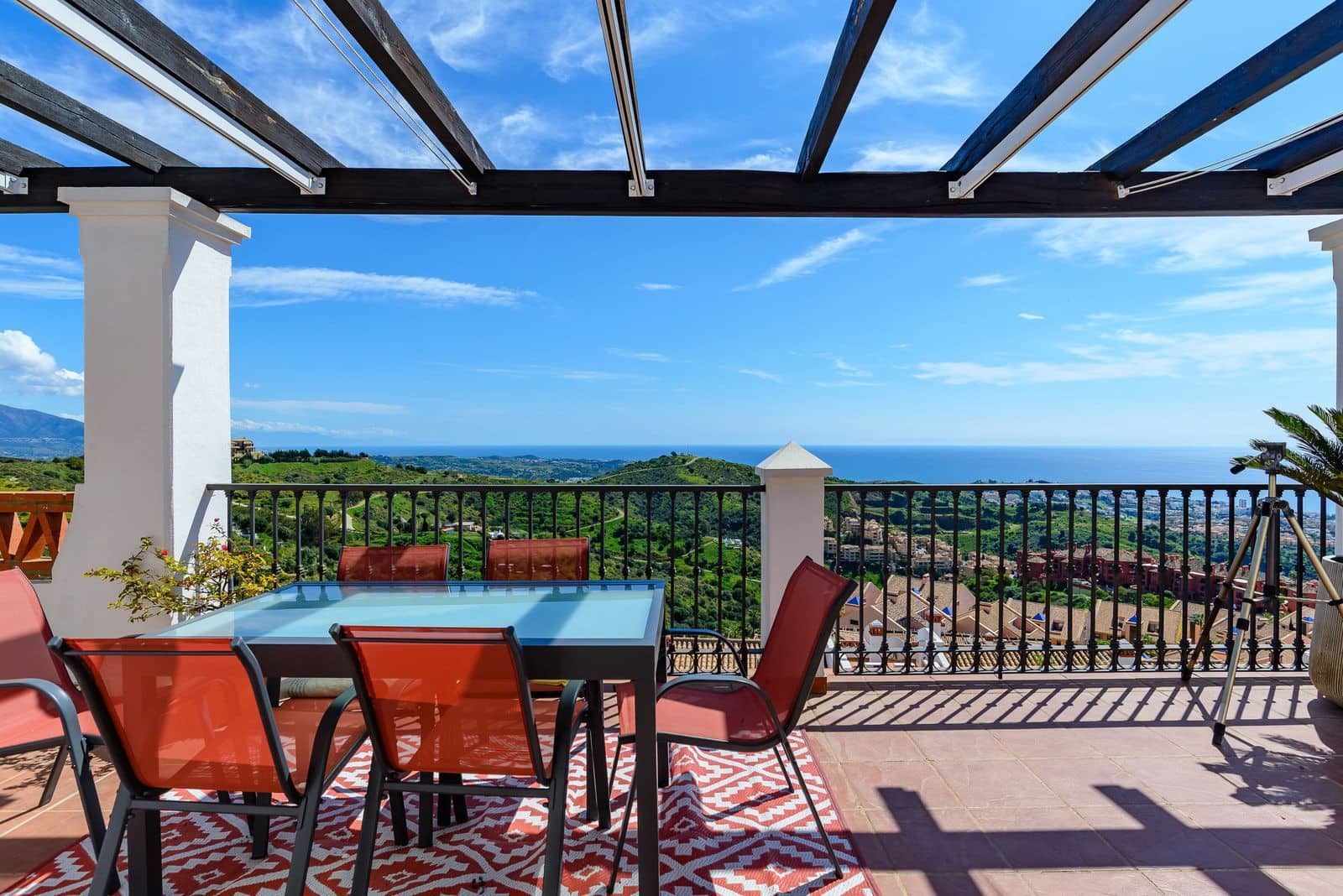 2 sovrum Lägenhet till salu i Calahonda med pool garage - 690 000 € (Ref: 8925078)