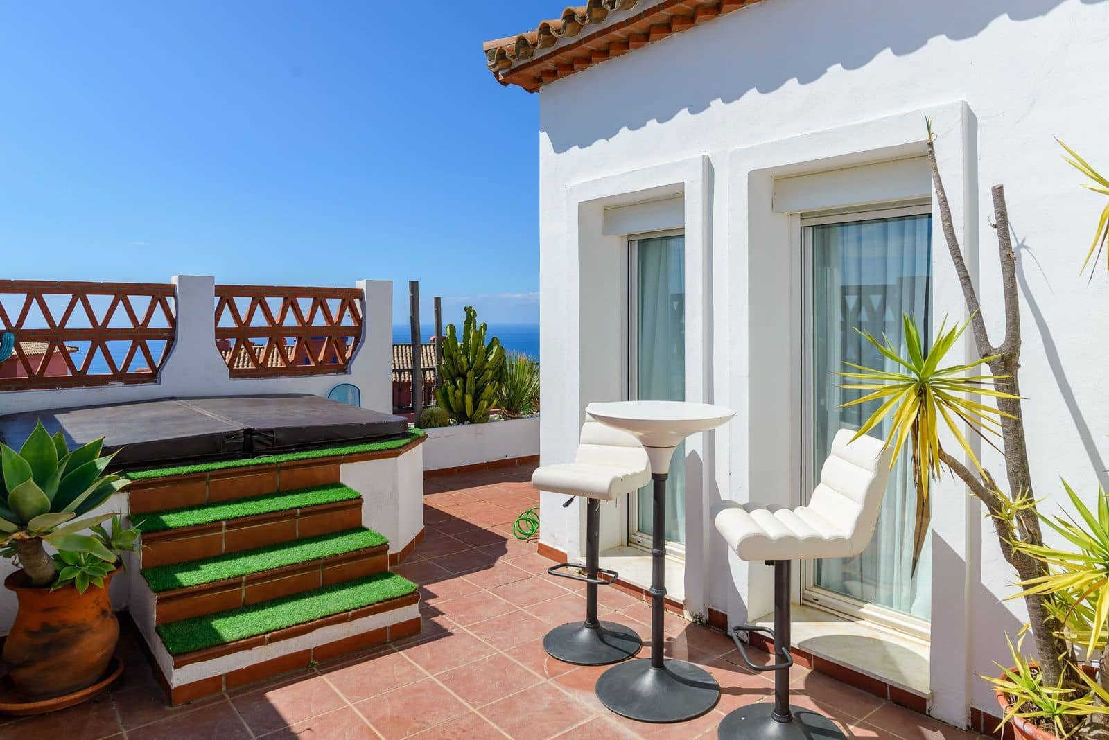 2 sovrum Lägenhet till salu i Calahonda med pool garage - 690 000 € (Ref: 8925078)