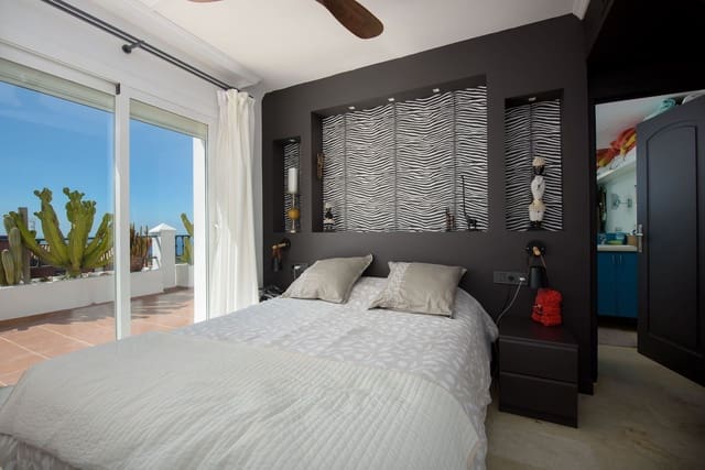 2 sovrum Lägenhet till salu i Calahonda, Mijas med pool garage - 690 000 € (Ref: 8925078)