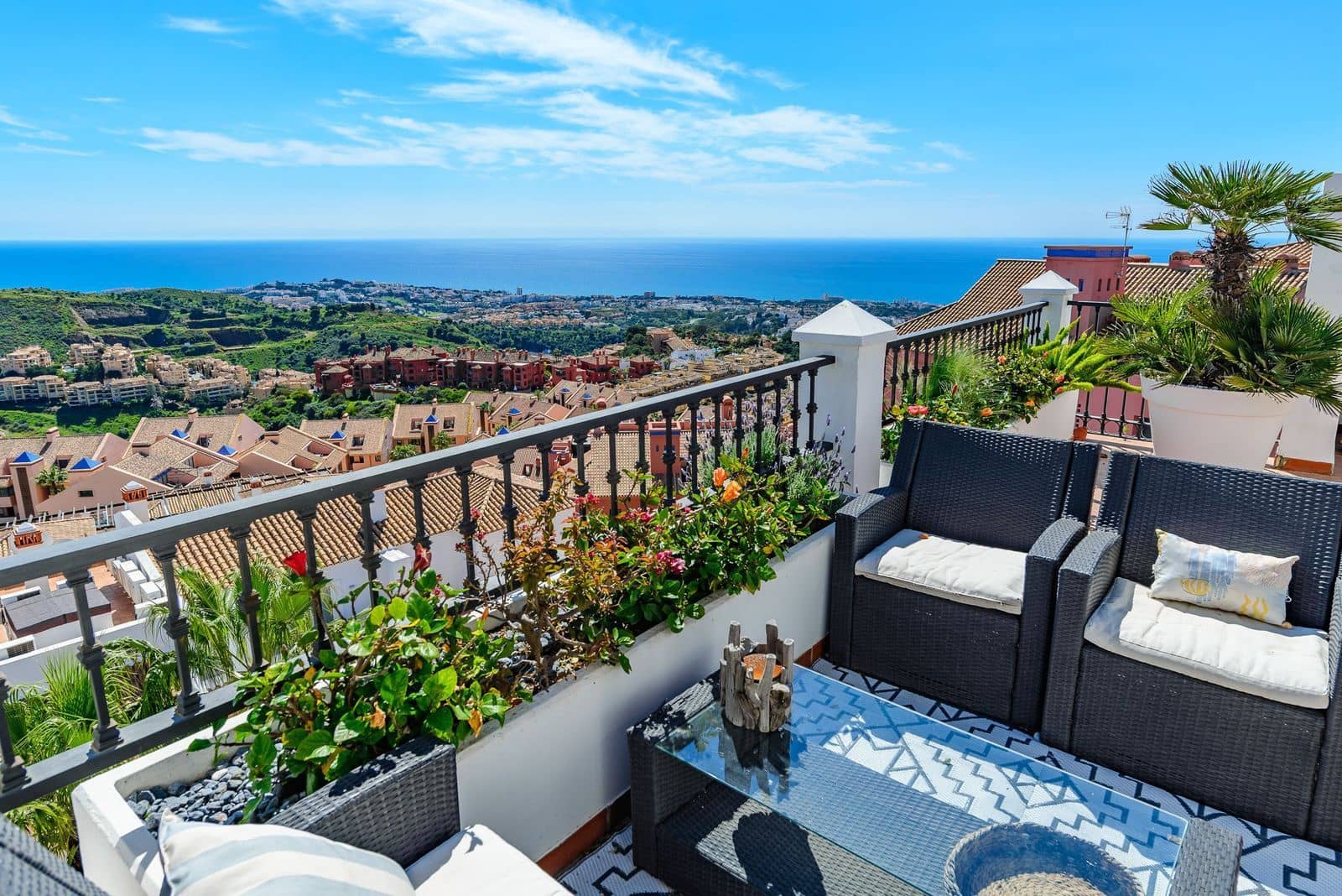 2 sovrum Lägenhet till salu i Calahonda med pool garage - 690 000 € (Ref: 8925078)