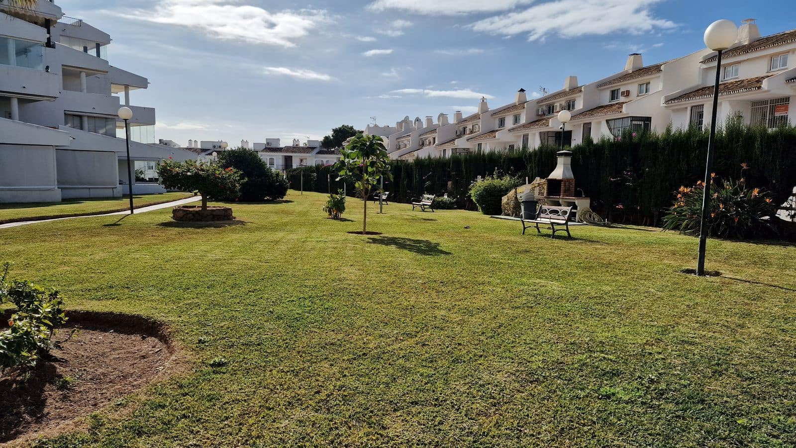 3 soveværelse Penthouse til salg i Calahonda med swimmingpool garage - € 479.000 (Ref: 8925082)