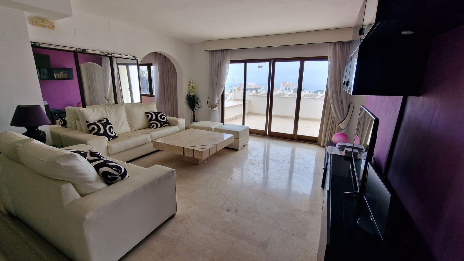 3 soveværelse Penthouse til salg i Calahonda med swimmingpool garage - € 479.000 (Ref: 8925082)