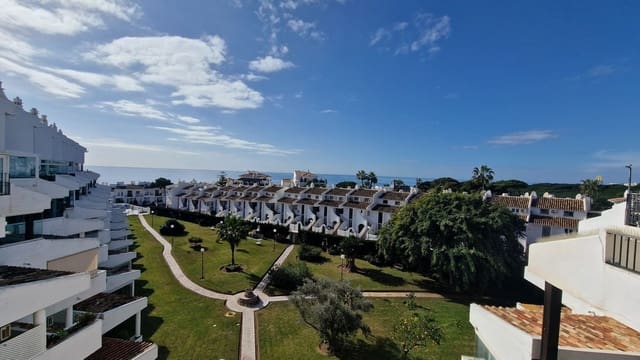 3 soveværelse Penthouse til salg i Calahonda, Mijas med swimmingpool garage - € 479.000 (Ref: 8925082)