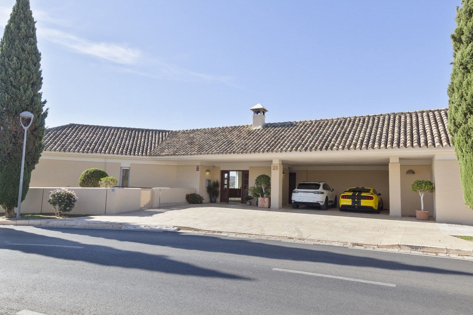 Willa na sprzedaż w Mijas Golf z basenem garażem - 1 990 000 € (Ref: 8939208)