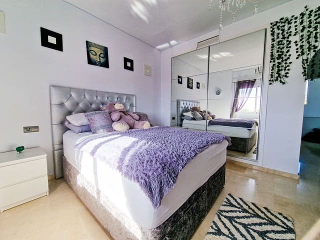 6 bedroom Villa for sale in El Paraíso, Benahavís with pool garage - € 1,495,000 (Ref: 8942074)