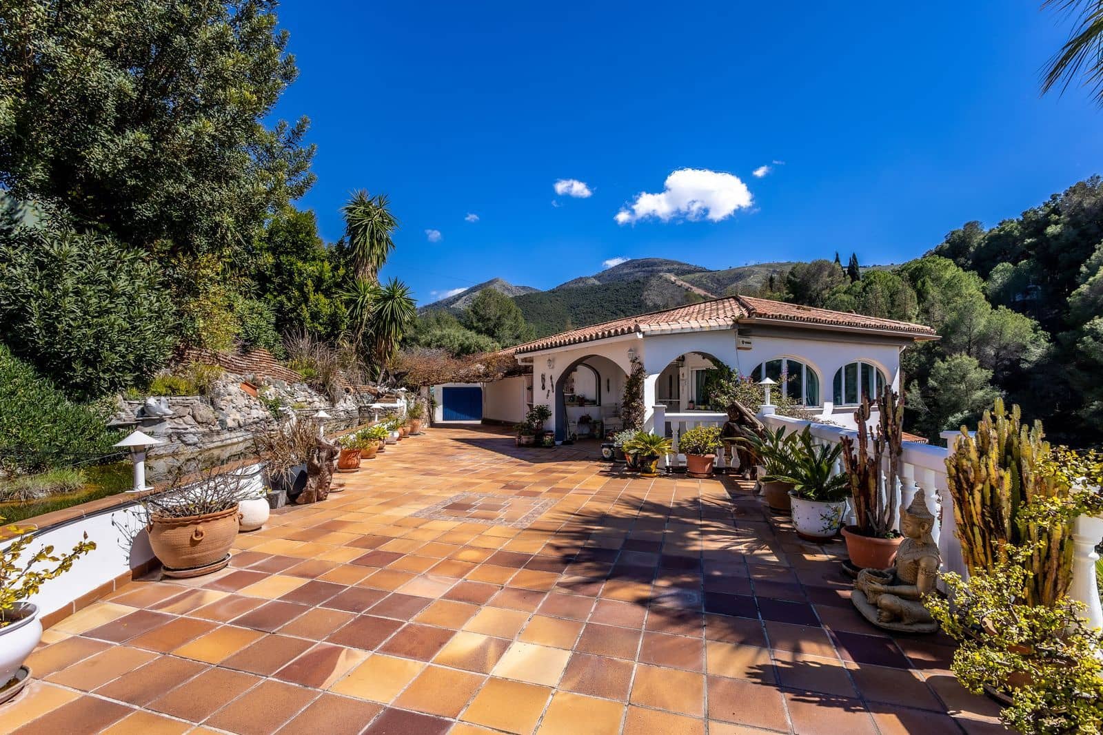 4 chambre Villa/Maison à vendre à Alhaurin el Grande avec piscine garage - 675 000 € (Ref: 8942091)