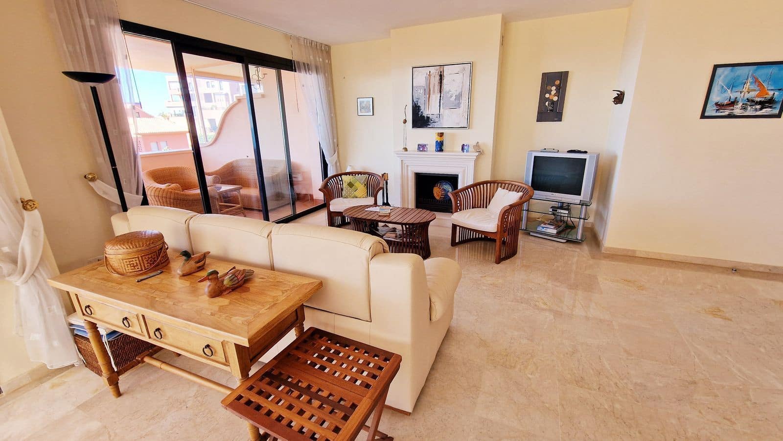 3 slaapkamer Penthouse te koop in Calahonda met zwembad garage - € 595.000 (Ref: 8952276)