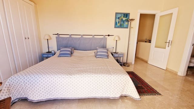 3 slaapkamer Penthouse te koop in Calahonda, Mijas met zwembad garage - € 595.000 (Ref: 8952276)
