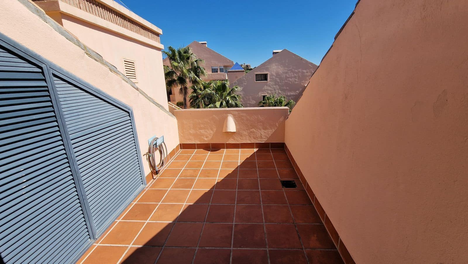 3 slaapkamer Penthouse te koop in Calahonda met zwembad garage - € 595.000 (Ref: 8952276)