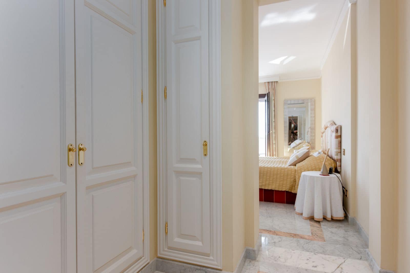 3 soverom Leilighet til salgs i Golden Mile med svømmebasseng garasje - € 1 250 000 (Ref: 8952277)