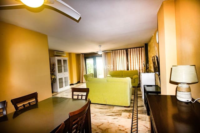 5 chambre Maison de Ville à vendre à La Duquesa / Puerto de la Duquesa, Manilva avec piscine garage - 510 000 € (Ref: 8952290)