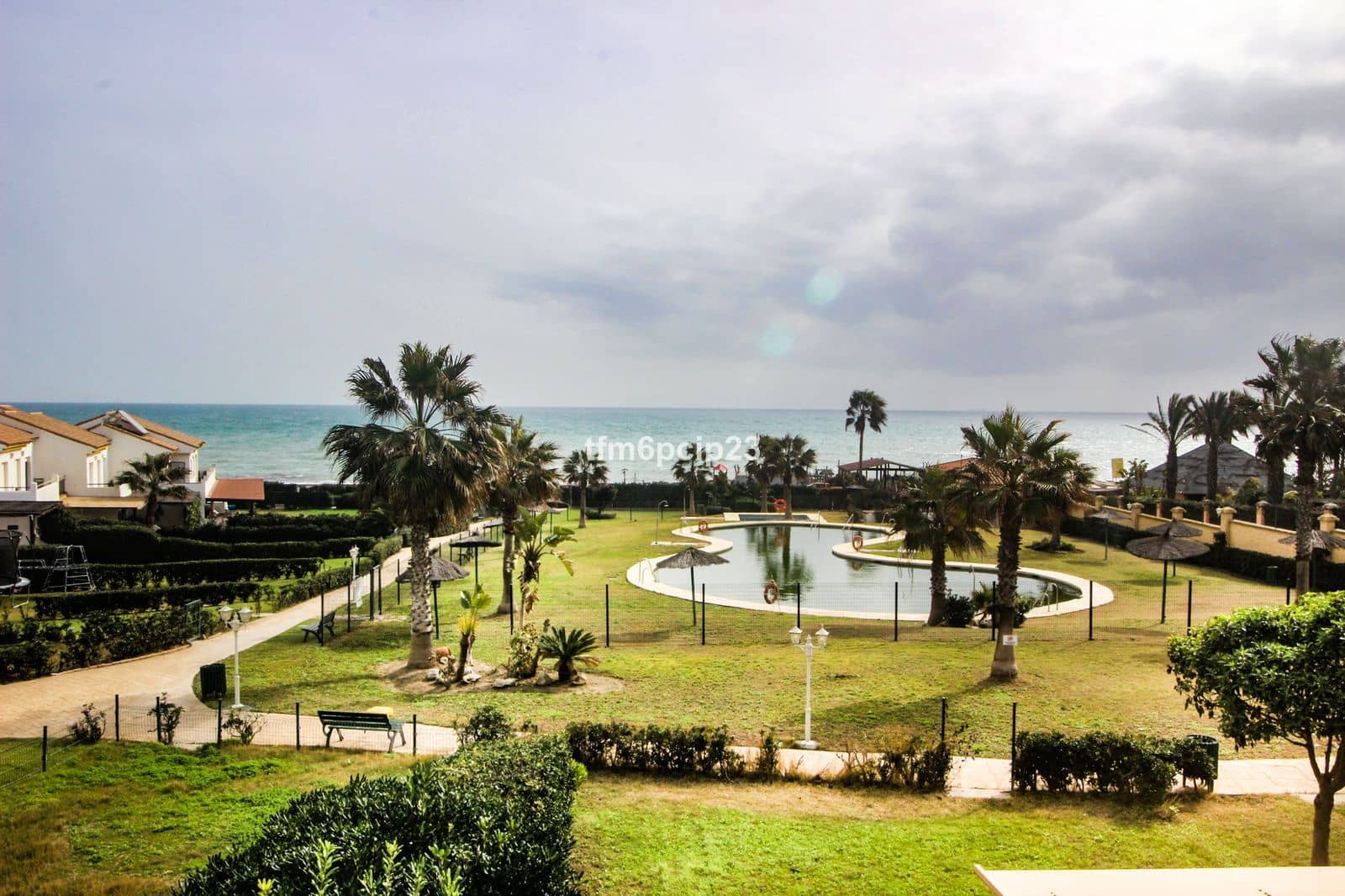 5 Zimmer Haus zu verkaufen in La Duquesa / Puerto de la Duquesa mit Pool Garage - 510.000 € (Ref: 8952290)