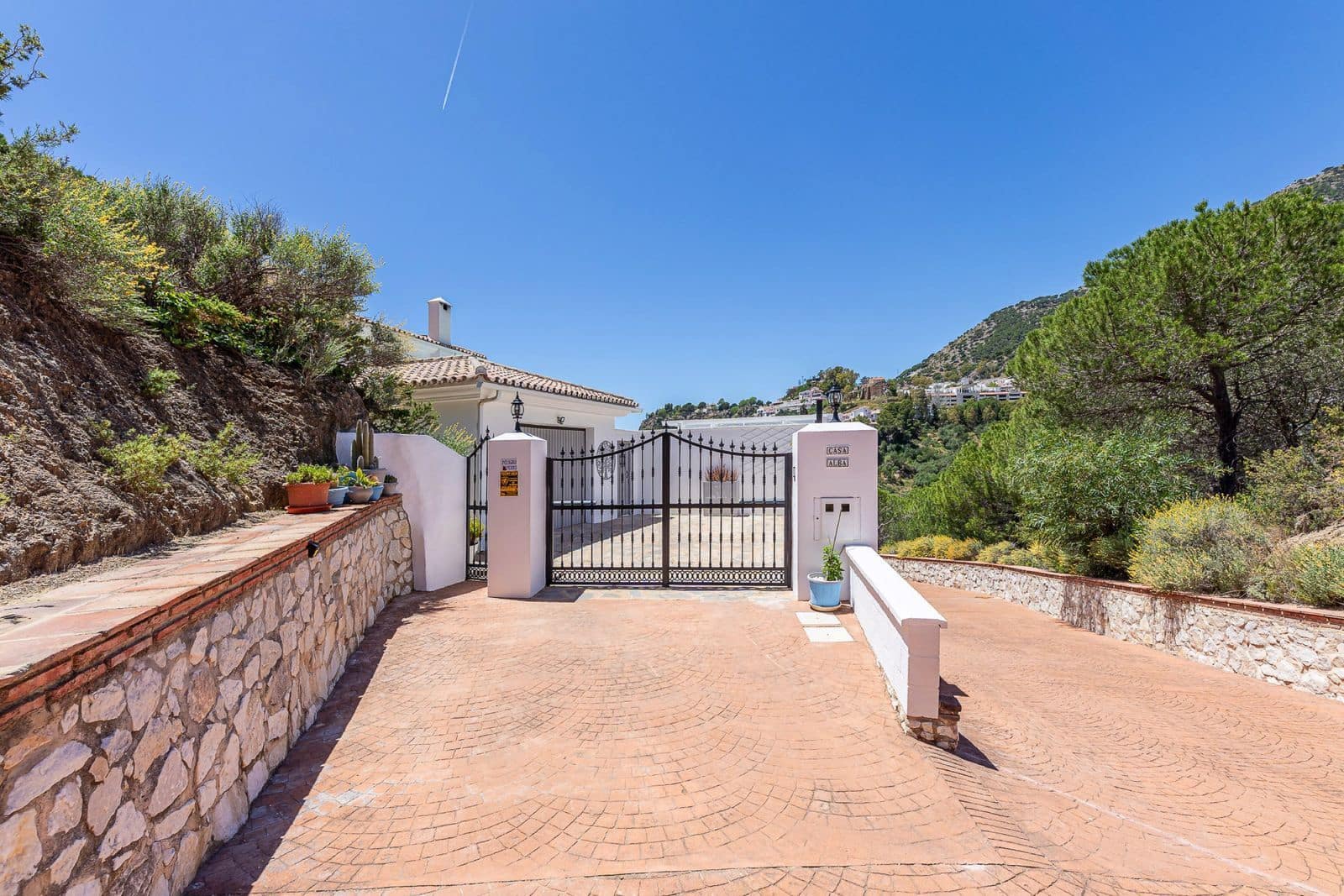 3 slaapkamer Villa te koop in Mijas met zwembad garage - € 1.345.000 (Ref: 8973698)