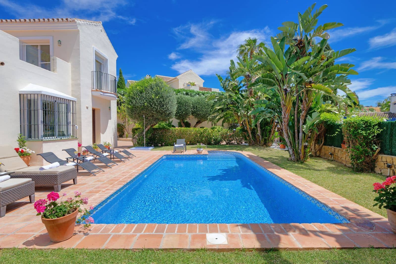 4 soveværelse Villa til salg i Mijas Golf med swimmingpool garage - € 895.000 (Ref: 8992926)