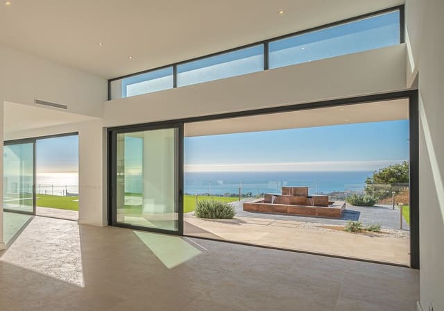 4 Zimmer Villa zu verkaufen in Mijas mit Pool Garage - 1.500.000 € (Ref: 8992969)