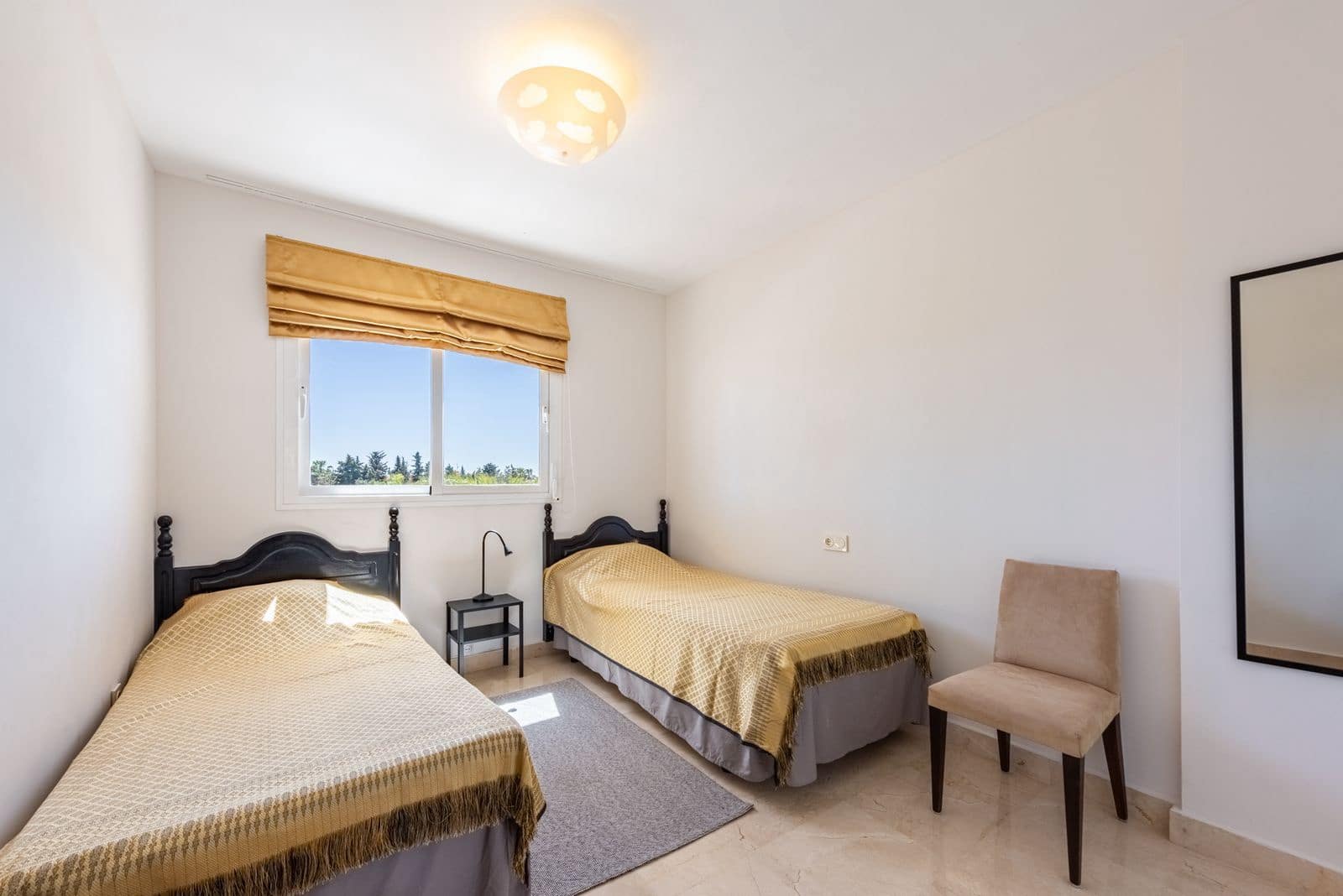 4 Zimmer Penthouse zu verkaufen in Estepona mit Pool Garage - 559.000 € (Ref: 8997372)