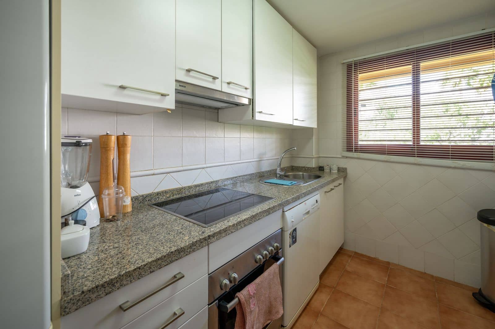 2 slaapkamer Appartement te koop in La Cala de Mijas met zwembad garage - € 399.950 (Ref: 8997604)