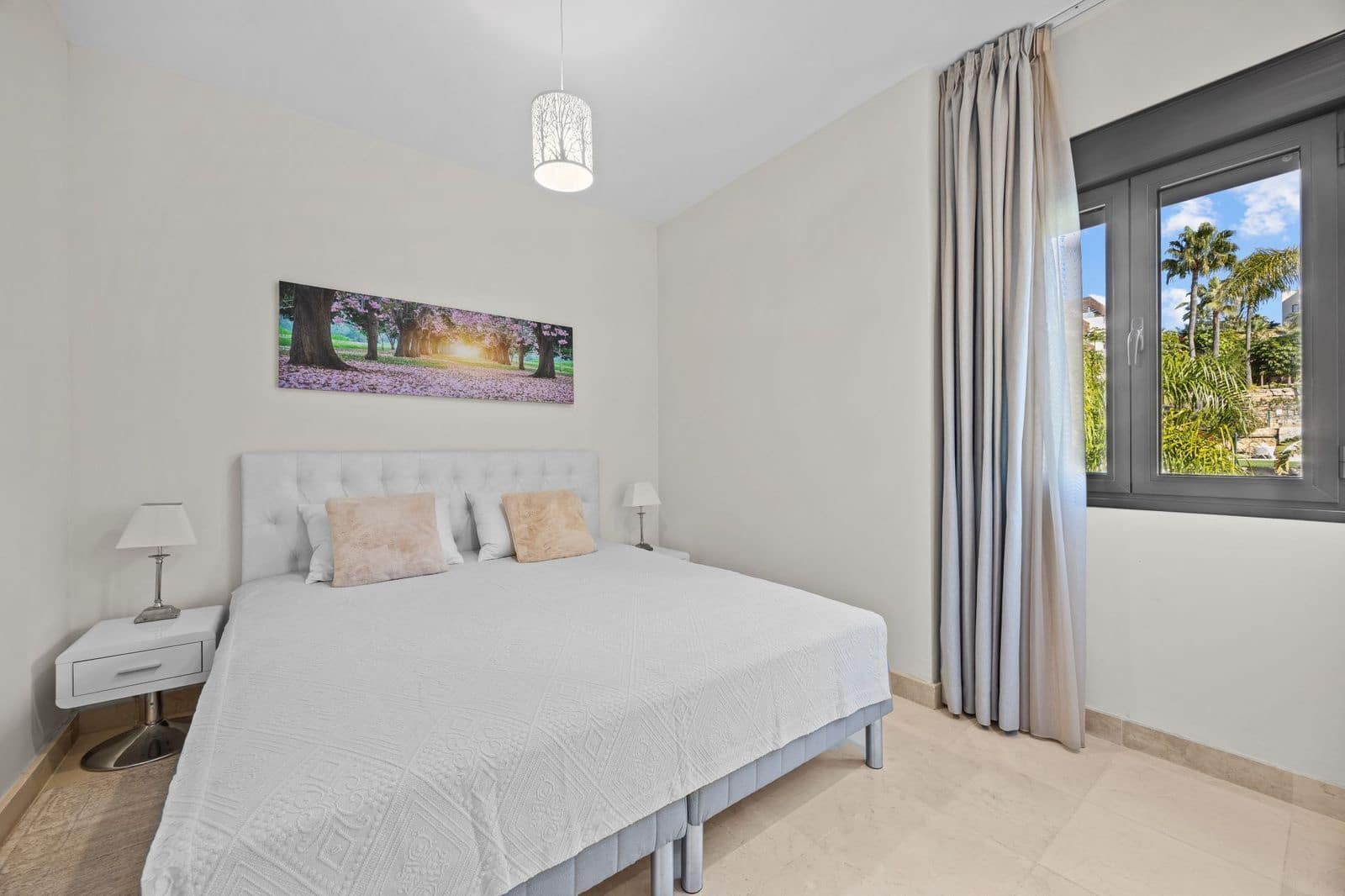 2 soveværelse Lejlighed til salg i Los Flamingos med swimmingpool garage - € 495.000 (Ref: 9004157)