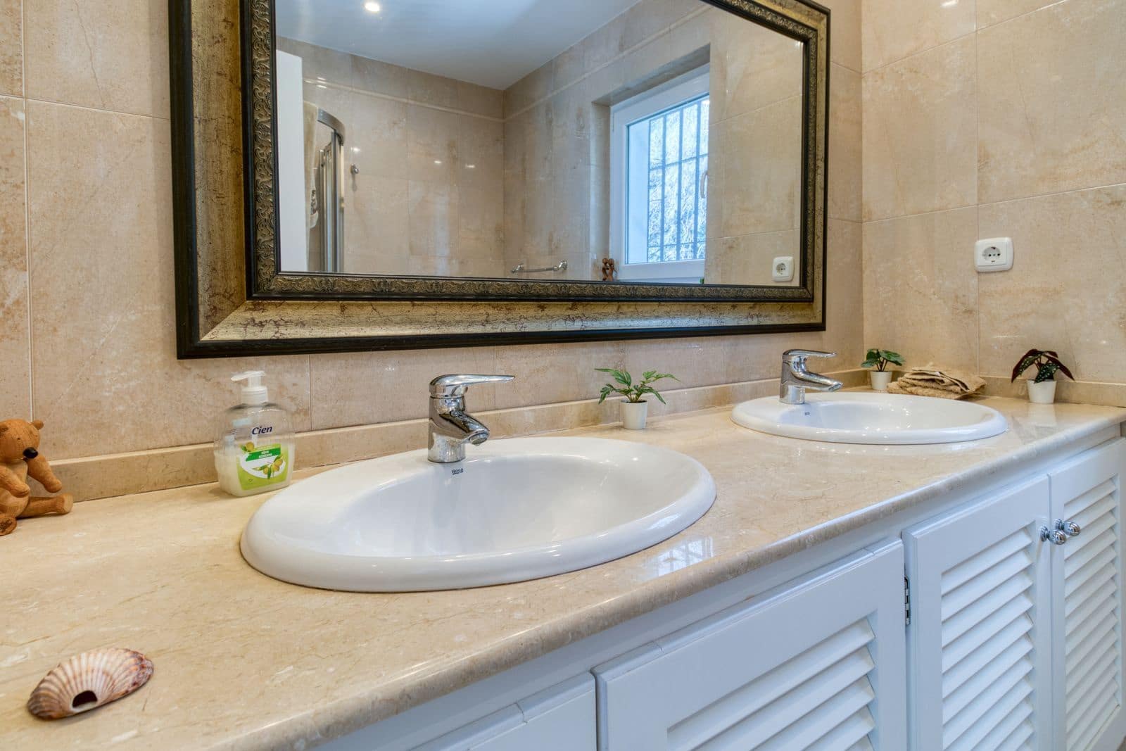 5 soveværelse Villa til salg i Mijas med swimmingpool garage - € 1.345.000 (Ref: 9006266)