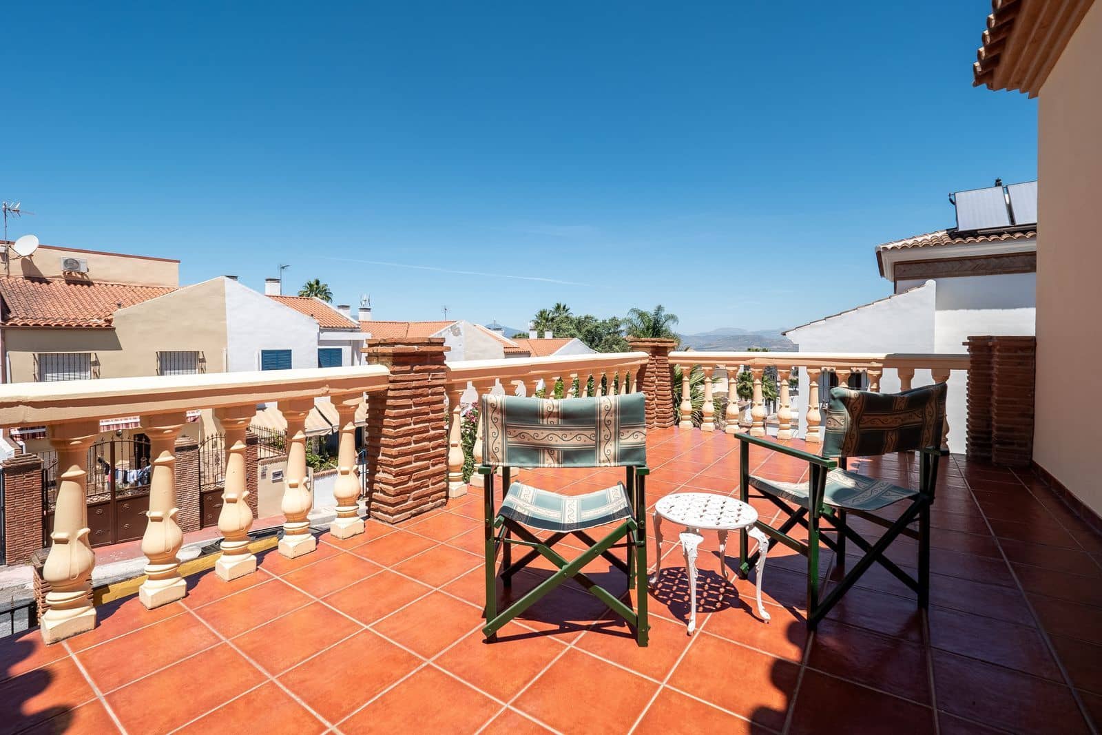 5 soveværelse Villa til salg i Alhaurin el Grande med swimmingpool garage - € 749.000 (Ref: 9015517)