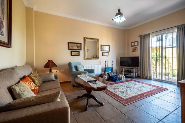 5 slaapkamer Villa te koop in Alhaurín el Grande met zwembad garage - € 749.000 (Ref: 9015517)