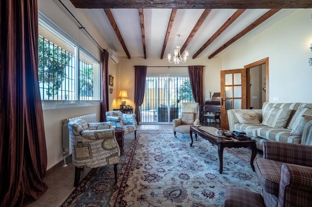 5 slaapkamer Villa te koop in Alhaurín el Grande met zwembad garage - € 749.000 (Ref: 9015517)