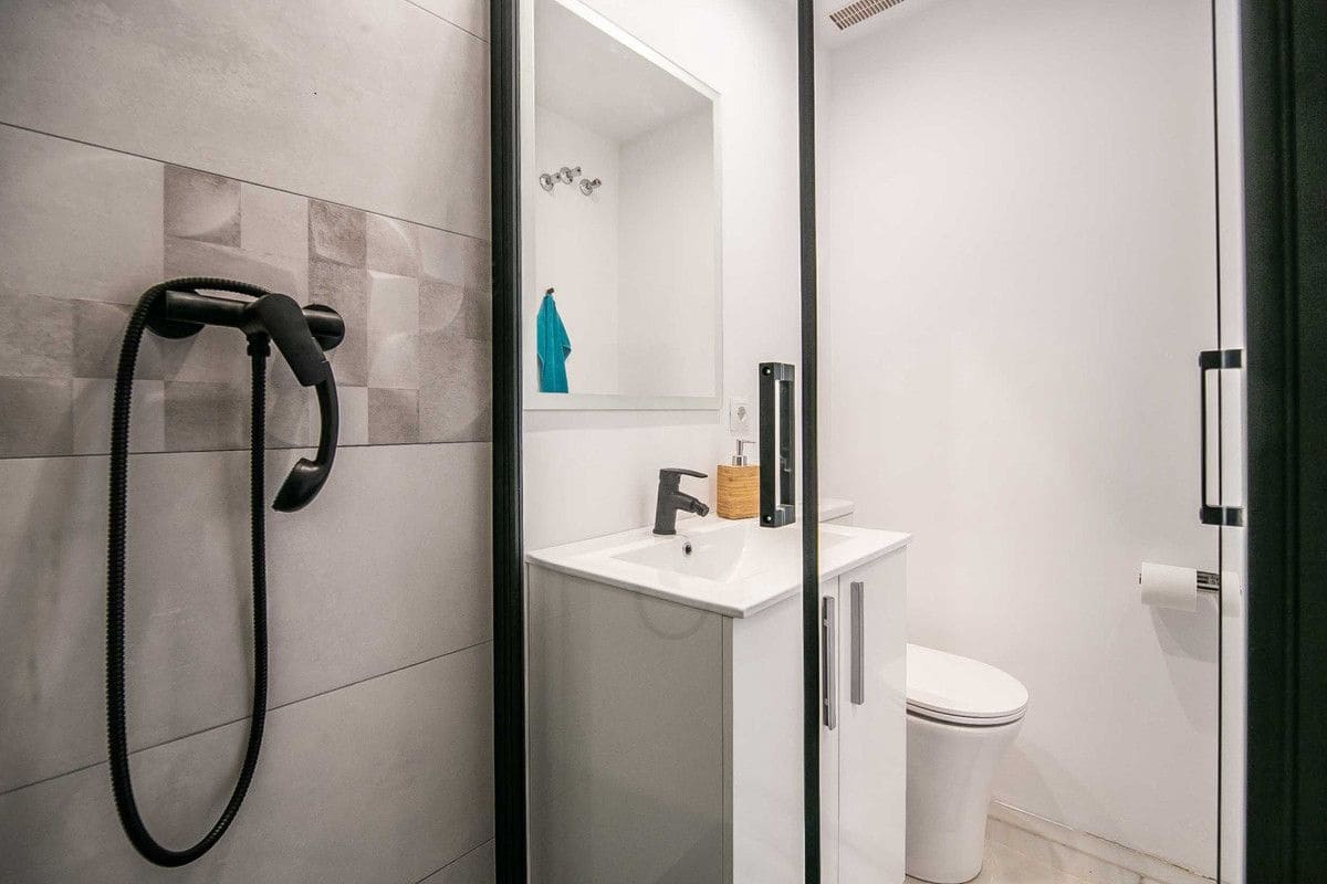 2 soverom Leilighet til salgs i Calahonda med svømmebasseng garasje - € 349 000 (Ref: 9015641)