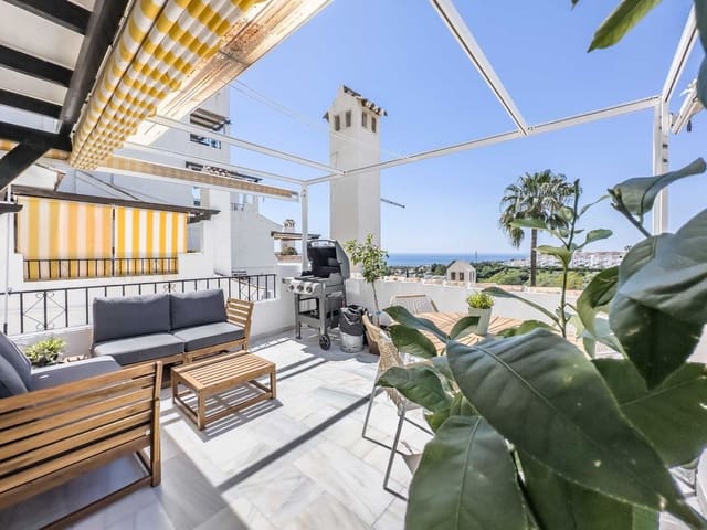 2 soverom Leilighet til salgs i Calahonda, Mijas med svømmebasseng garasje - € 349 000 (Ref: 9015641)