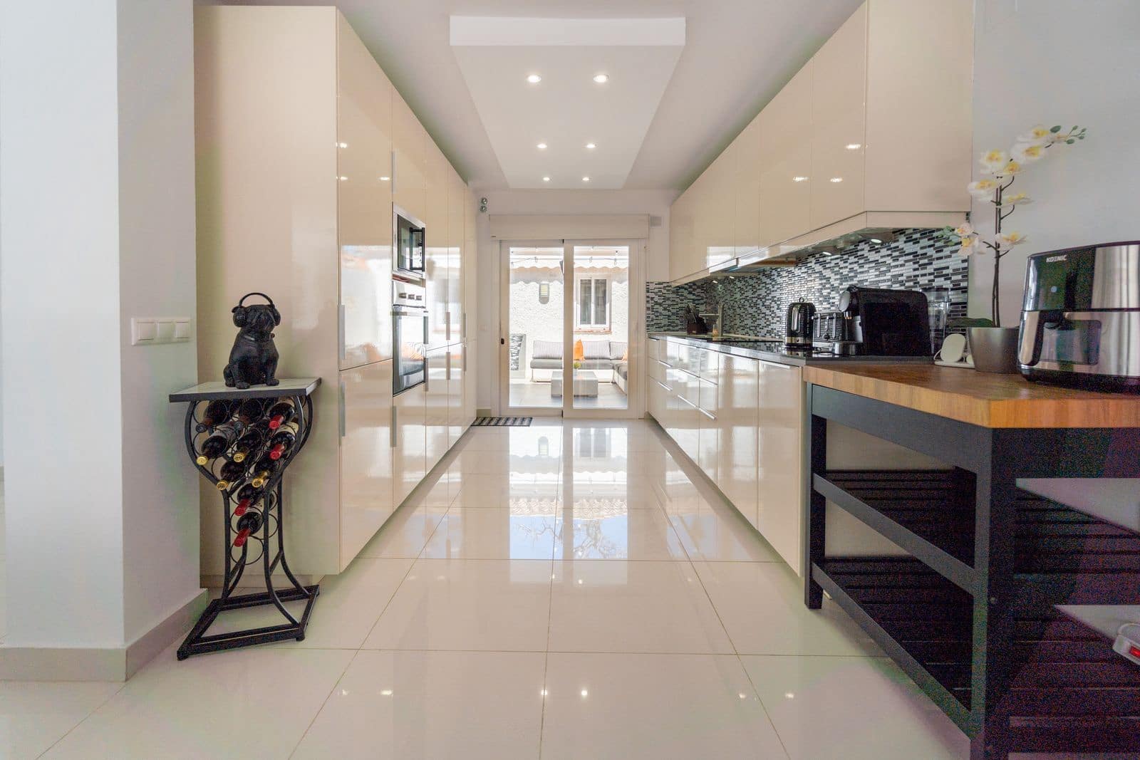 3 soveværelse Villa til salg i Calahonda med swimmingpool garage - € 795.000 (Ref: 9019399)