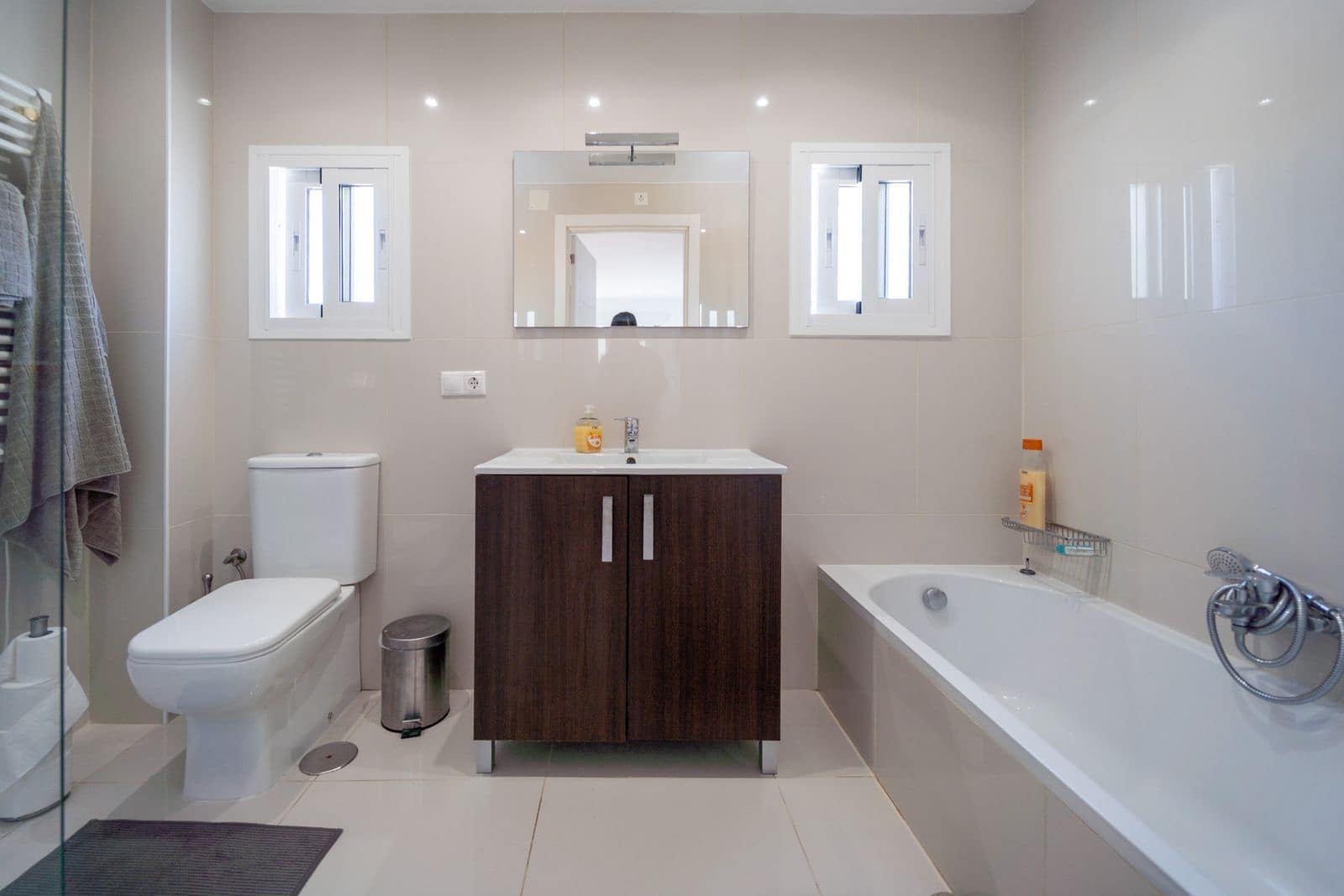 3 soveværelse Villa til salg i Calahonda med swimmingpool garage - € 795.000 (Ref: 9019399)