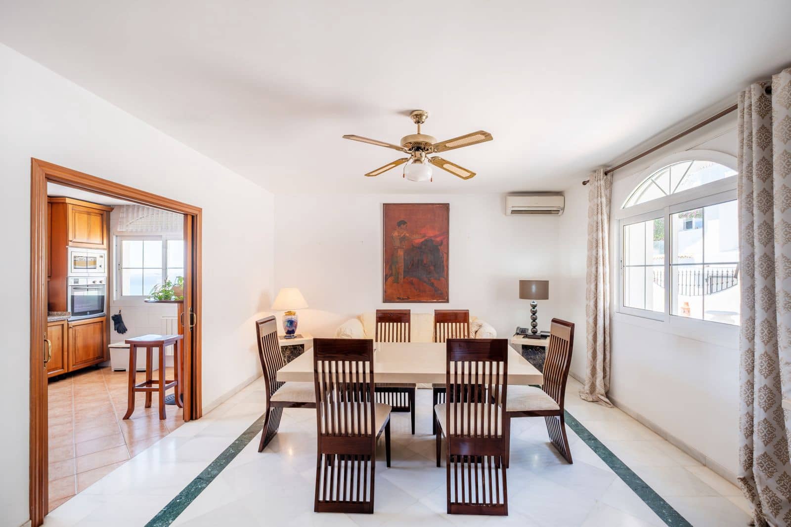 5 soveværelse Villa til salg i Benalmadena Costa med swimmingpool garage - € 1.500.000 (Ref: 9022000)