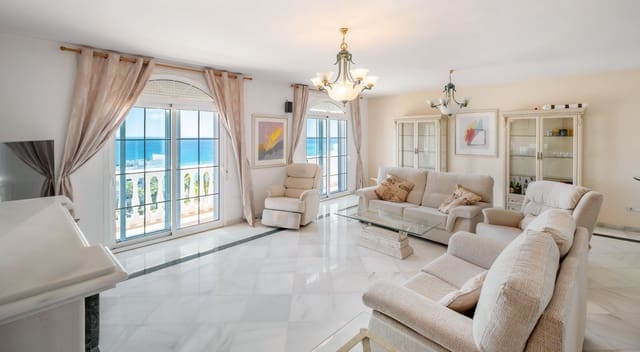 5 slaapkamer Villa te koop in Benalmadena Costa, Benalmádena met zwembad garage - € 1.500.000 (Ref: 9022000)