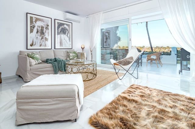 2 soverom Hus til salgs i El Paraiso, Estepona med svømmebasseng garasje - € 520 000 (Ref: 9050039)