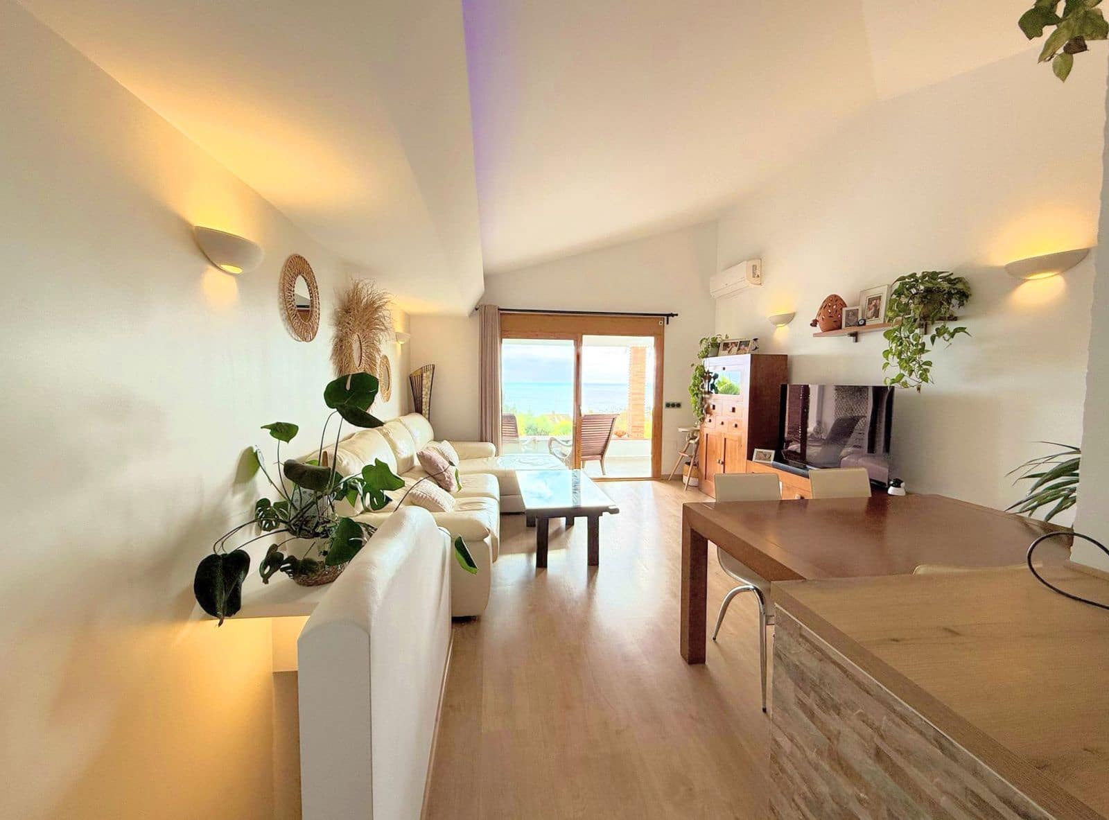 3 slaapkamer Villa te koop in Estepona met zwembad garage - € 730.000 (Ref: 9061803)