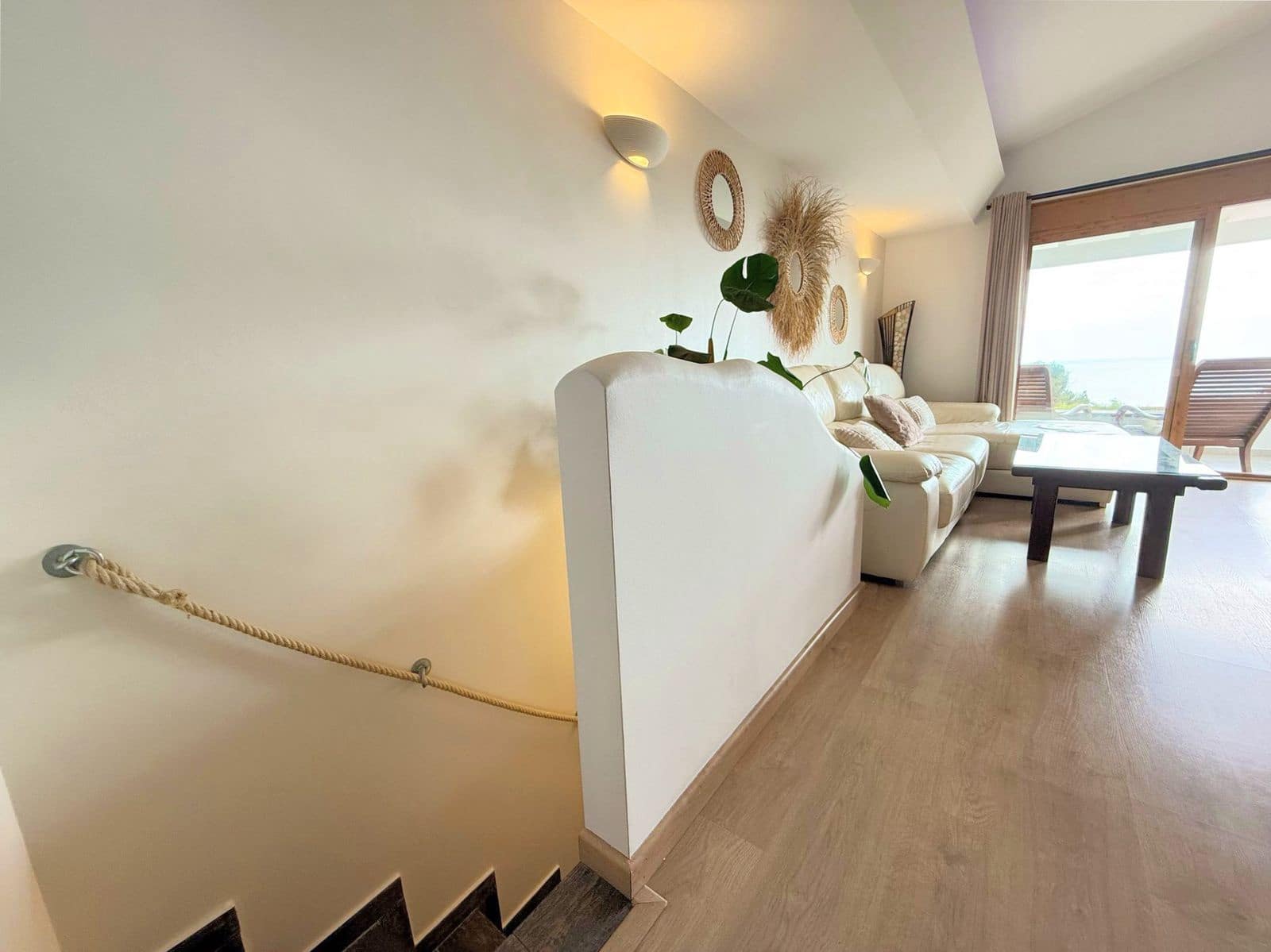 3 slaapkamer Villa te koop in Estepona met zwembad garage - € 730.000 (Ref: 9061803)