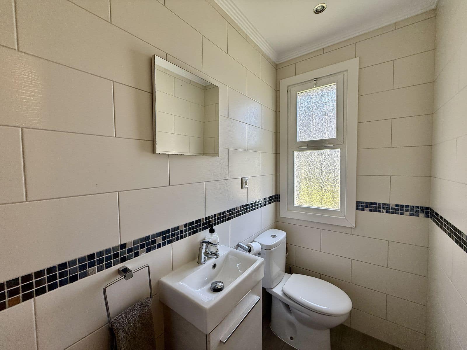 2 soveværelse Byhus til salg i Calahonda med swimmingpool garage - € 449.000 (Ref: 9084438)