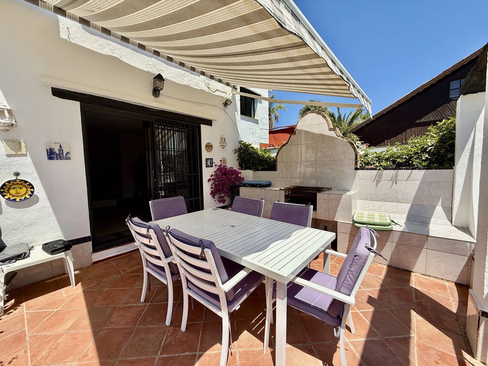 2 soveværelse Byhus til salg i Calahonda med swimmingpool garage - € 449.000 (Ref: 9084438)