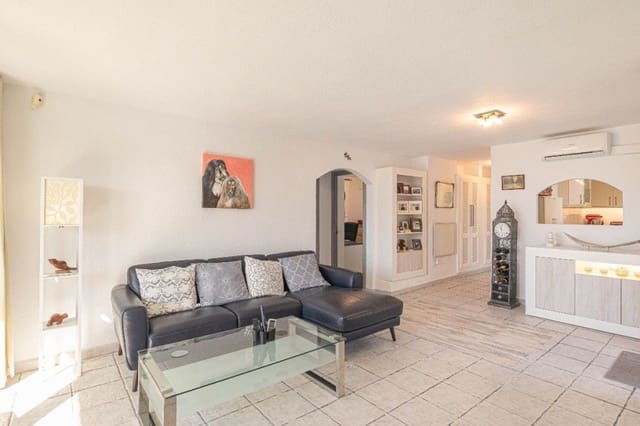 3 sypialnia Willa na sprzedaż w Calypso, Mijas z basenem garażem - 575 000 € (Ref: 9084451)