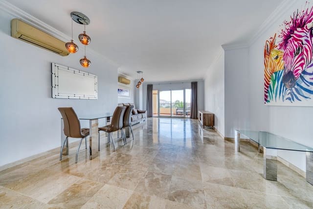 2 chambre Appartement à vendre à La Cala Hills, Mijas avec piscine garage - 320 000 € (Ref: 9101272)