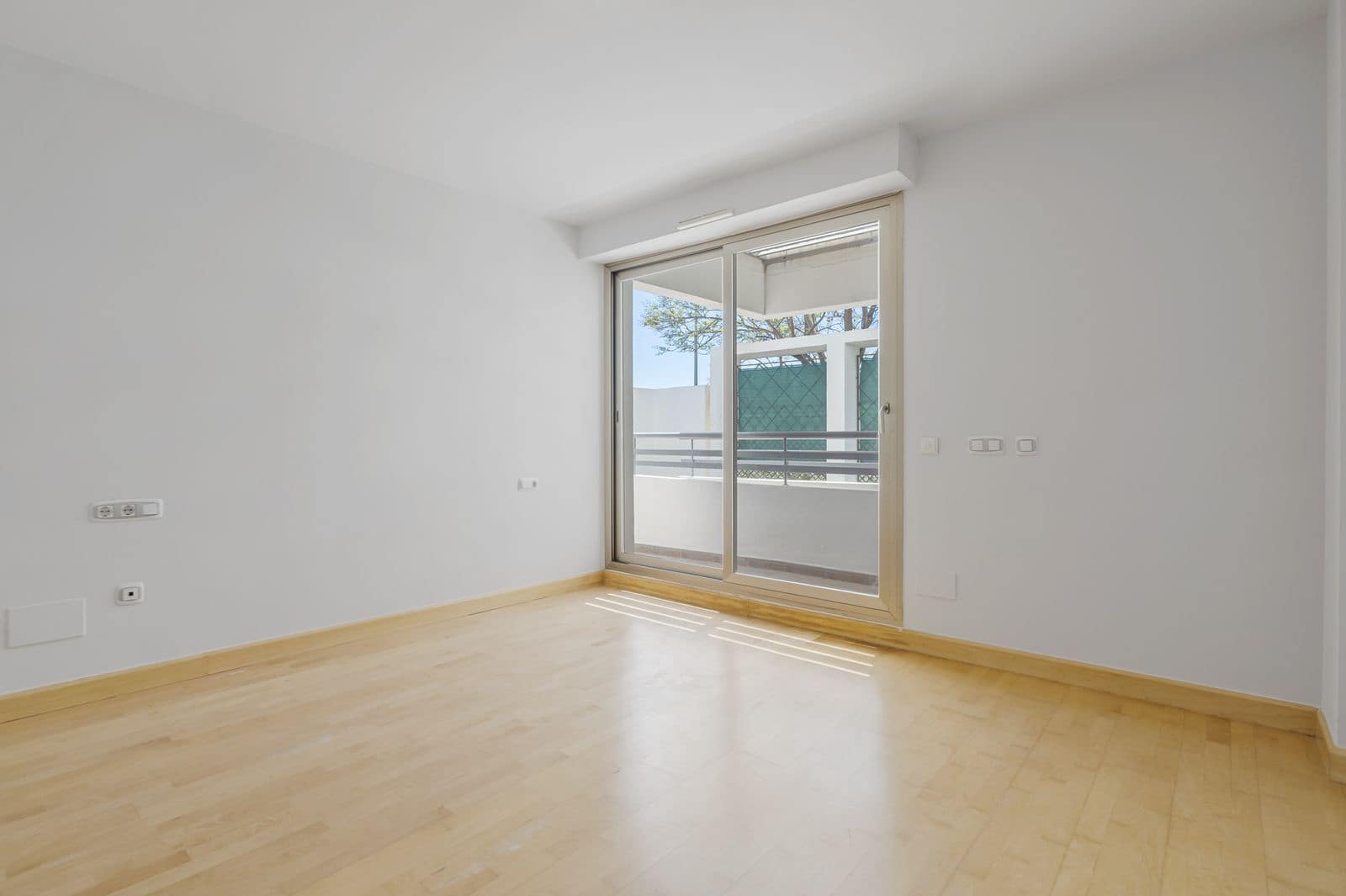 3 soveværelse Lejlighed til salg i La Cala de Mijas med swimmingpool garage - € 375.000 (Ref: 9101303)