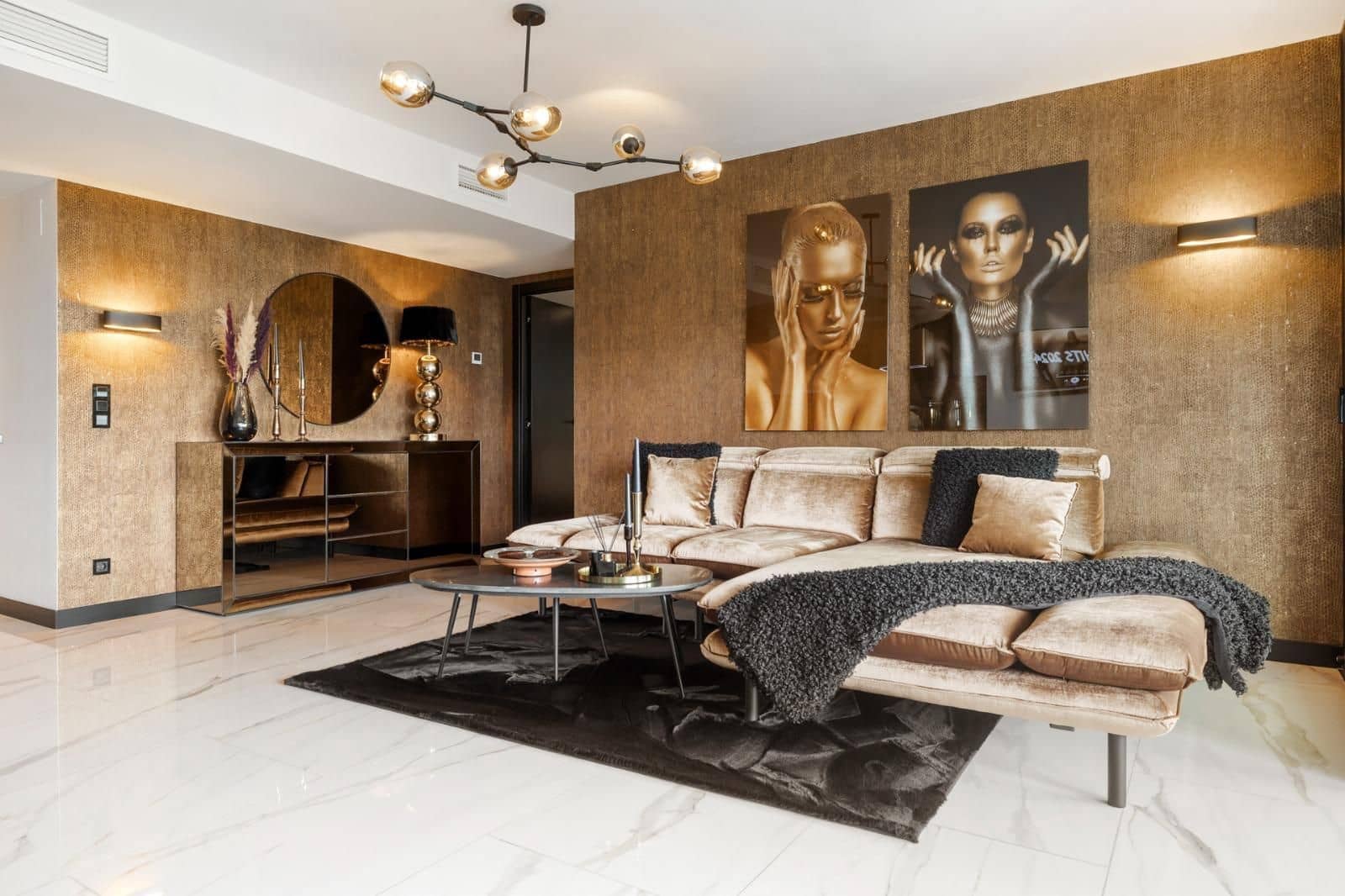 2 makuuhuone Huoneisto myytävänä paikassa La Cala de Mijas mukana uima-altaan 
autotalli - 498 999 € (Ref: 9101309)