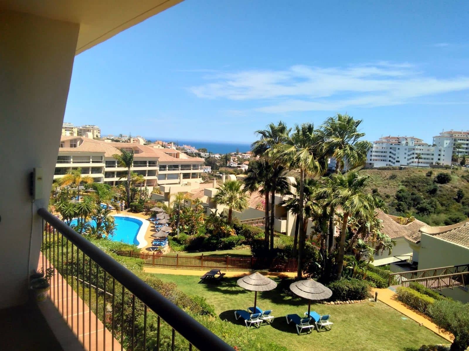 2 soveværelse Lejlighed til salg i Riviera del Sol med swimmingpool garage - € 450.000 (Ref: 9105876)