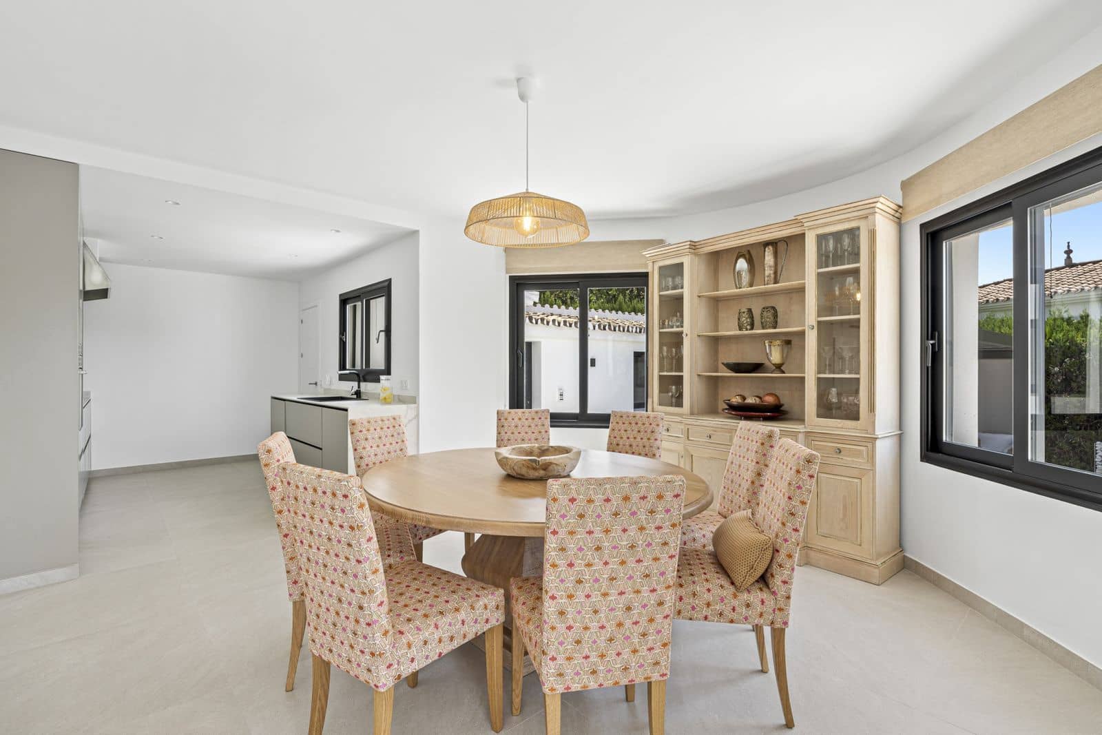 4 sypialnia Willa na sprzedaż w Guadalmina z basenem garażem - 2 595 000 € (Ref: 9113051)