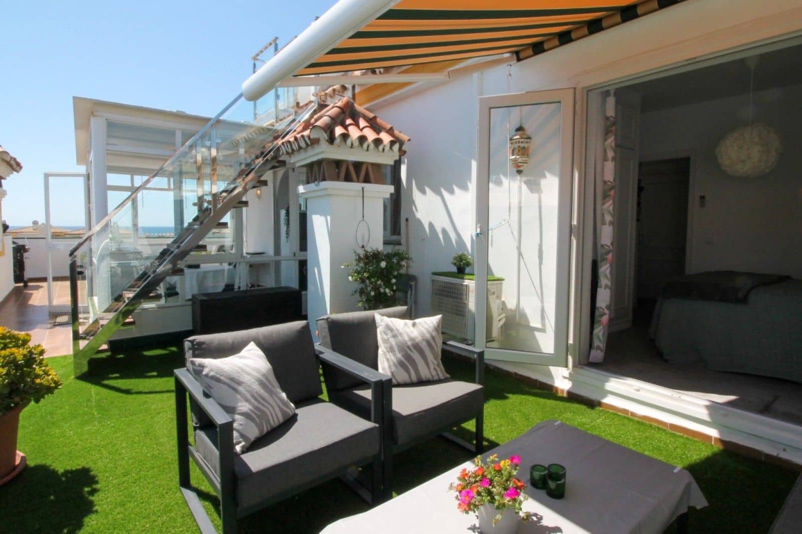 2 chambre Penthouse à vendre à La Cala de Mijas avec garage - 399 000 € (Ref: 9118078)